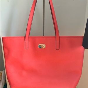 Michael kors tote